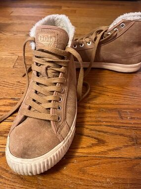 Gola insulated brown suede high top size 8